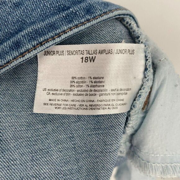 William Rast Perfect Shorts Distressed Raw Edge Hem Denim Size 18w - Picture 9 of 9